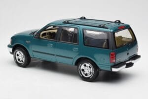 Ford Expedition XLT Vihreä Metallic UT Models 1:18 22717 Metalli — kuva 7 / 8