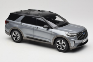 Ford Explorer Harmaa OEM 1:18 FORD2020 Metalli — kuva 6 / 8