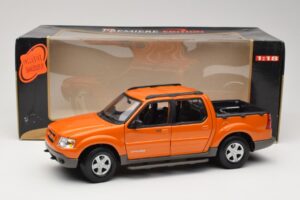 Ford Explorer Sport Trac Oranssi Maisto 1:18 536891G Metalli — kuva 8 / 8