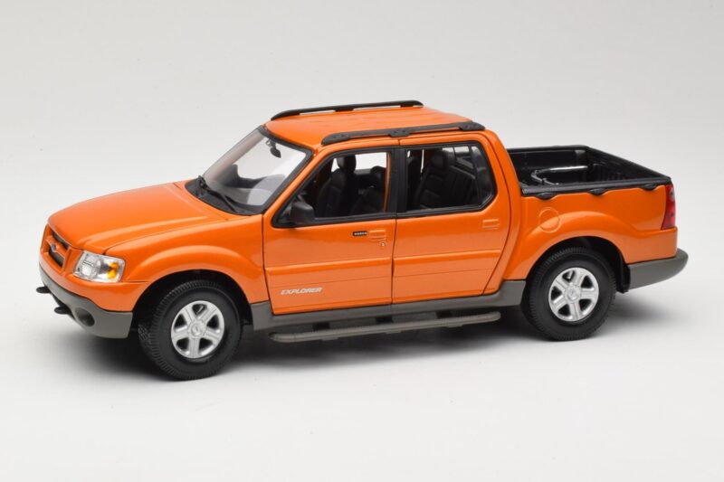 Ford Explorer Sport Trac Oranssi Maisto 1:18 536891G Metalli