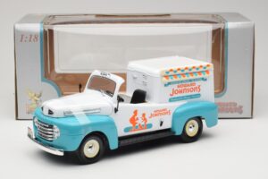 Ford F-1 Howard Johnson's Ice Cream Road Signature 1:18 92229 Metalli — kuva 6 / 6