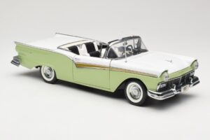 Ford Fairlane Skyliner Vihreä & Valkoinen Sun Star 1:18 FORD003 Metalli — kuva 7 / 9