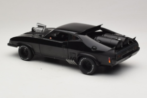 Ford Falcon XB Interceptor Mad Max 2 The Road Warrior AUTOart 1:18 72745 Metalli — kuva 7 / 8