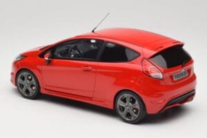 Ford Fiesta ST Mk7 Race Red Otto 1:18 OT1087 Hartsi — kuva 5 / 6