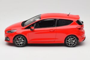 Ford Fiesta Mk8 ST Punainen DNA 1:18 DNA000093 Hartsi — kuva 3 / 6