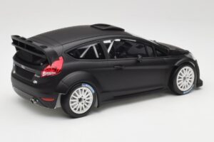 Ford Fiesta RS WRC Street Mk7 Matta Musta Minichamps 1:18 151110892 Metalli — kuva 2 / 6