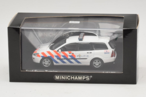 Ford Focus Turnier Politie Minichamps 1:43 430087092 Metalli — kuva 4 / 4