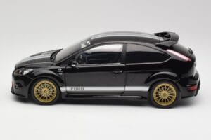 Ford Focus RS LM Classic Edition Panther Black 1966 Ford Mk II Tribute Minichamps 1:18 100080066 Metalli — kuva 4 / 8