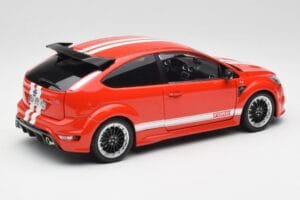 Ford Focus RS LM Classic Edition Race Red 1967 Ford Mk IV Tribute Minichamps 1:18 100080067 Metalli — kuva 3 / 8