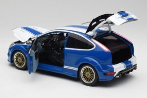 Ford Focus RS Mk2 LM Classic Sininen Capri RS2600 Tribute Minichamps 1:18 100080072 Metalli — kuva 5 / 8