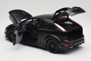 Ford Focus RS Mk2 Matte Black Minichamps 1:18 100080000 Metalli — kuva 5 / 8