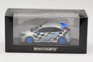 Ford Focus RS Mk2 Promo Blue Wheels Minichamps 1:43 FORD002 Metalli — kuva 4 / 4