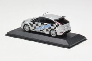 Ford Focus RS Mk2 Toy Fair Nuremberg 2010 Minichamps 1:43 403088105 Metalli — kuva 3 / 4