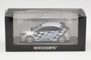 Ford Focus RS Mk2 Toy Fair Nuremberg 2010 Minichamps 1:43 403088105 Metalli — kuva 4 / 4