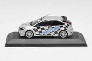 Ford Focus RS Mk2 Toy Fair Nuremberg 2010 Minichamps 1:43 403088105 Metalli
