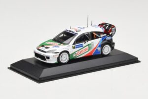 Ford Focus RS WRC #7 M. Martin / M. Park Winner Rally Catalunya 2004 Minichamps 1:43 400048497 Metalli — kuva 2 / 4