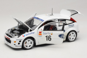 Ford Focus RS WRC #34 P. Solberg / P. Mills Rally Argentina 2000 Action 1:18 AC8008916 Metalli — kuva 2 / 8