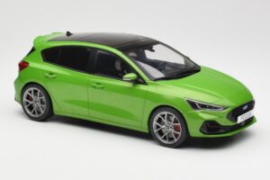 Ford Focus ST Mk4 Vihreä MCG 1:18 MCG18452 Metalli — kuva 4 / 6