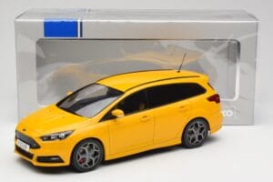 Ford Focus ST Turnier Mk3 Keltainen MCG 1:18 MCG18464 Metalli — kuva 6 / 6