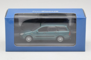 Ford Focus Mk1 Turnier Vihreä Minichamps 1:43 FOCUS003 Metalli — kuva 5 / 5