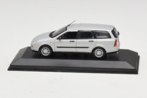 Ford Focus Mk1 Turnier Hopea Minichamps 1:43 FOCUS004 Metalli