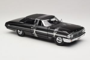 Ford Galaxie 500 Men in Black 3 Movie GreenLight 1:18 15301 Metalli — kuva 4 / 6