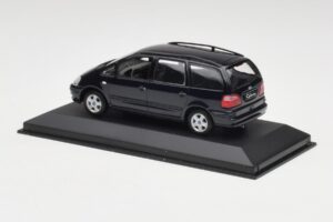 Ford Galaxy Mk1 Sininen Minichamps 1:43 430089501 Metalli — kuva 3 / 4