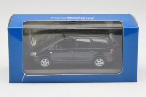 Ford Galaxy Mk1 Sininen Minichamps 1:43 430089501 Metalli — kuva 4 / 4