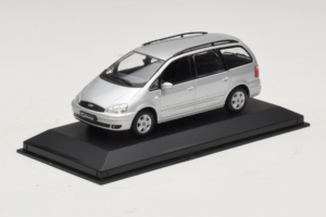 Ford Galaxy Mk2 Hopea Minichamps 1:43 GALAXY001 Metalli — kuva 2 / 4