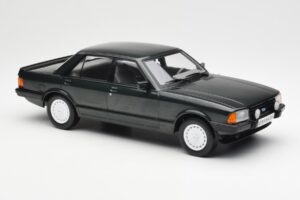 Ford Granada Mk2 2.8 Injection Tummanvihreä MCG 1:18 MCG18263 Metalli — kuva 4 / 6