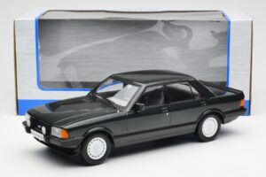 Ford Granada Mk2 2.8 Injection Tummanvihreä MCG 1:18 MCG18263 Metalli — kuva 6 / 6