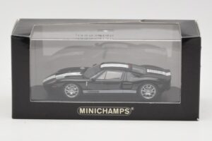 Ford GT Musta Minichamps 1:43 400084204 Metalli — kuva 4 / 4