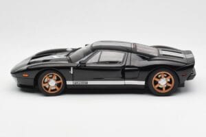 Ford GT Musta Valkoisilla Raidoilla AUTOart 1:18 73023 Metalli — kuva 4 / 8
