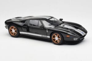 Ford GT Musta Valkoisilla Raidoilla AUTOart 1:18 73023 Metalli — kuva 6 / 8