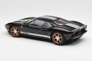 Ford GT Musta Valkoisilla Raidoilla AUTOart 1:18 73023 Metalli — kuva 7 / 8