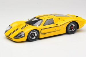 Ford GT40 Mk IV Keltainen 1967 Shelby Collectibles 1:18 31414S Metalli