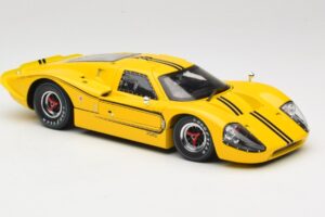 Ford GT40 Mk IV Keltainen 1967 Shelby Collectibles 1:18 31414S Metalli — kuva 6 / 8