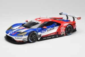 Ford GT #68 D. Muller / J. Hand / S. Bourdais LMGTE Pro Winner 24 Hours of Le Mans 2016 Minichamps 1:18 4012138143098 Metalli