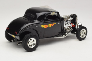 Ford Hot Rod Musta Rydell High Grease ERTL 1:18 36602 Metalli — kuva 2 / 6