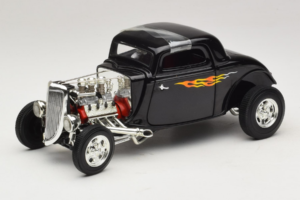 Ford Hot Rod Musta Rydell High Grease ERTL 1:18 36602 Metalli