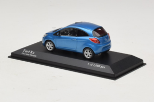 Ford Ka Blue Metallic Minichamps 1:43 400088202 Metalli — kuva 3 / 4