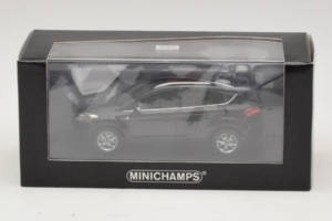 Ford Kuga Black Metallic Minichamps 1:43 400087202 Metalli — kuva 4 / 4