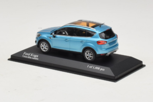 Ford Kuga Mk1 Sininen Metallic Minichamps 1:43 400087201 Metalli — kuva 3 / 4