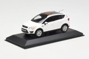 Ford Kuga Mk1 Valkoinen Minichamps 1:43 KUGA001 Metalli — kuva 2 / 4