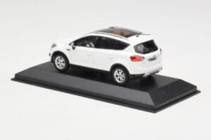 Ford Kuga Mk1 Valkoinen Minichamps 1:43 KUGA001 Metalli — kuva 3 / 4