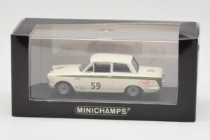 Ford Lotus Cortina Mk1 #59 J. Clark / R. Parsons Sebring 12 Hours 1964 Minichamps 1:43 400648259 Metalli — kuva 4 / 4