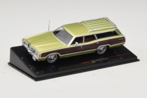 Ford LTD Country Squire Green Bronze IXO 1:43 CLC608N Metalli — kuva 2 / 5