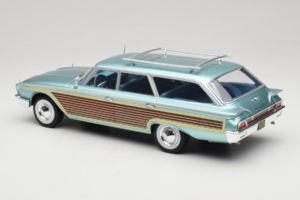 Ford Country Squire Sininen MCG 1:18 MCG18049 Metalli — kuva 5 / 6