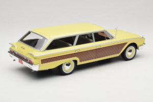 Ford Country Squire Keltainen MCG 1:18 MCG18048 Metalli — kuva 2 / 6