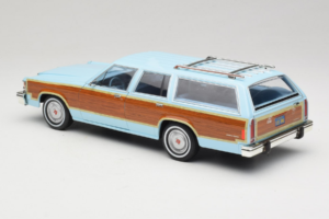 Ford LTD Country Squire Charlie's Angels Movie GreenLight 1:18 19066 Metalli — kuva 7 / 8